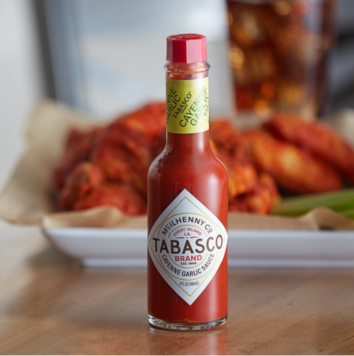 TABASCO-5-oz.-Cayenne-Garlic-Pepper-Hot-Sauce---12Case6dd1a7558526281c.png